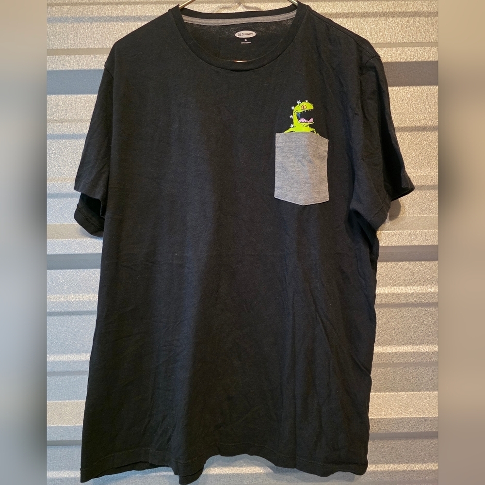 Old Navy Black Tee with Gray Pocket and Green Graphic